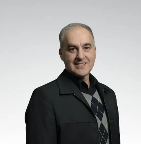 Foto de Jairo Tcherniakovsky, docente de la masterclass